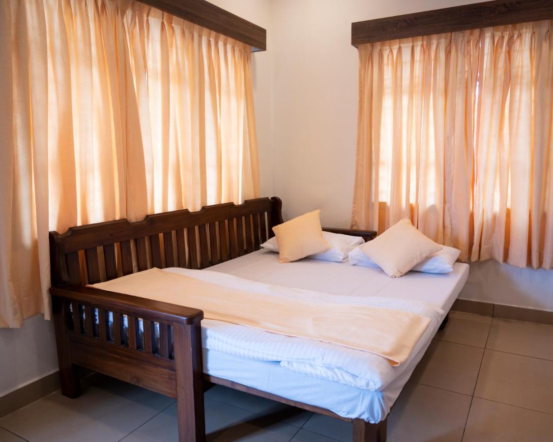 Hotel Sharda Residency Mangalore Exterior foto