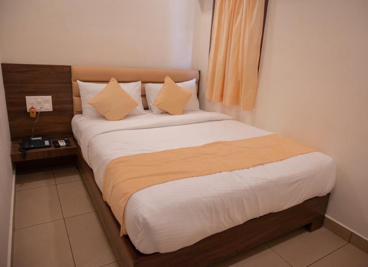 Hotel Sharda Residency Mangalore Exterior foto